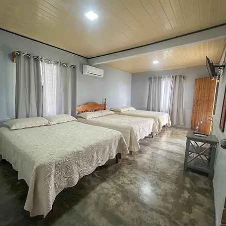 Blanca'S House Villa